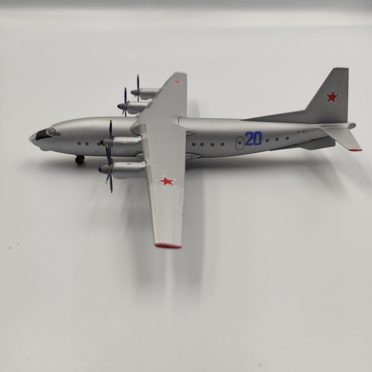 Antonov An-10 Soviet Air Force & Air Defence — 4 Variants — 1:200 Scale Model