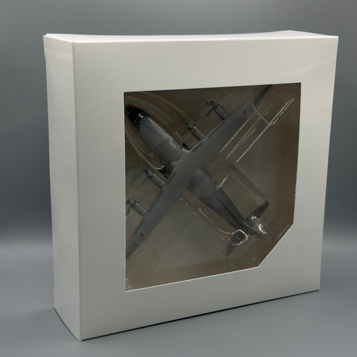Antonov An-10 Soviet Air Force & Air Defence — 4 Variants — 1:200 Scale Model