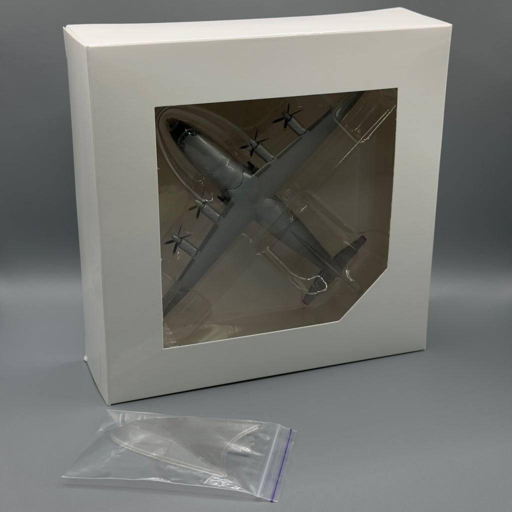 Antonov An-10 “Ukraina” Early Prototype — No Registration — NATO Cat — 1:200 Scale Model