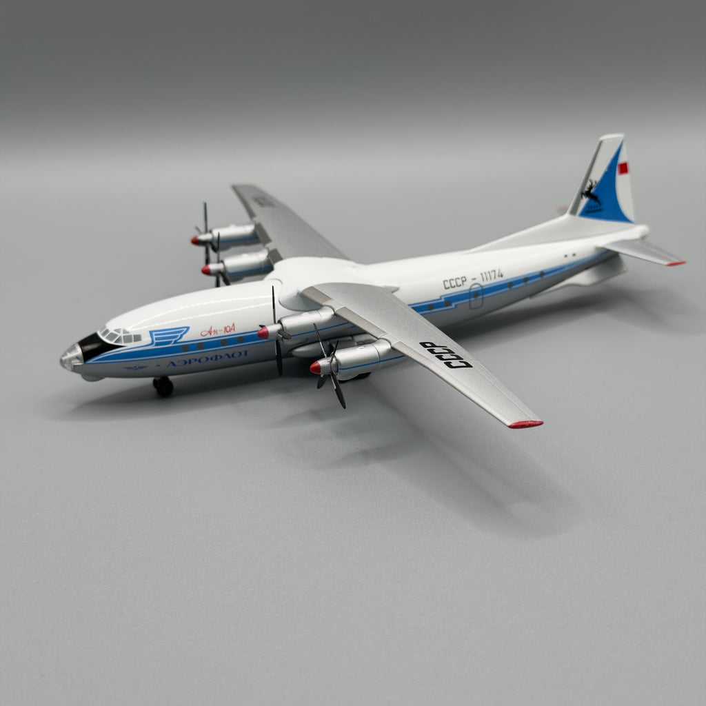 Antonov An-10A Aeroflot USSR “Northern Reindeer” CCCP-11174 1:200 Scale Model