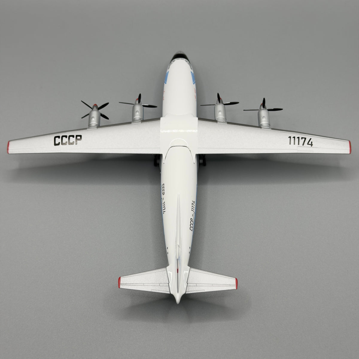 Antonov An-10A Aeroflot USSR “Northern Reindeer” CCCP-11174 1:200 Scale Model
