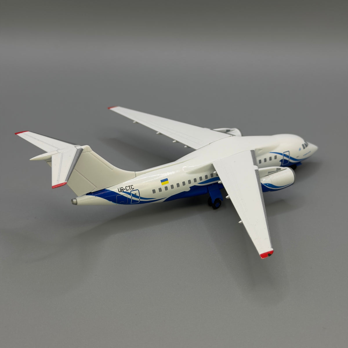 Antonov An-148-100E Air Ocean Airlines UR-CTC / UR-CTF 1:200 Scale Model